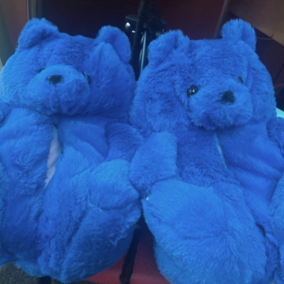 Blue Teddy Bear Plush Slippers - Picture 3 of 4